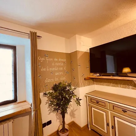 Maison Des Fleurs - Mont Blanc Apartament *